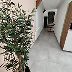 Le Petit Marais Villa