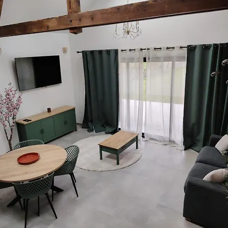 Le Petit Marais Villa