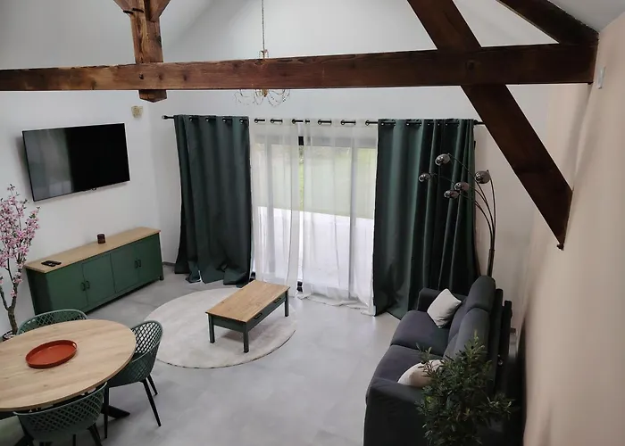 Le Petit Marais Villa *